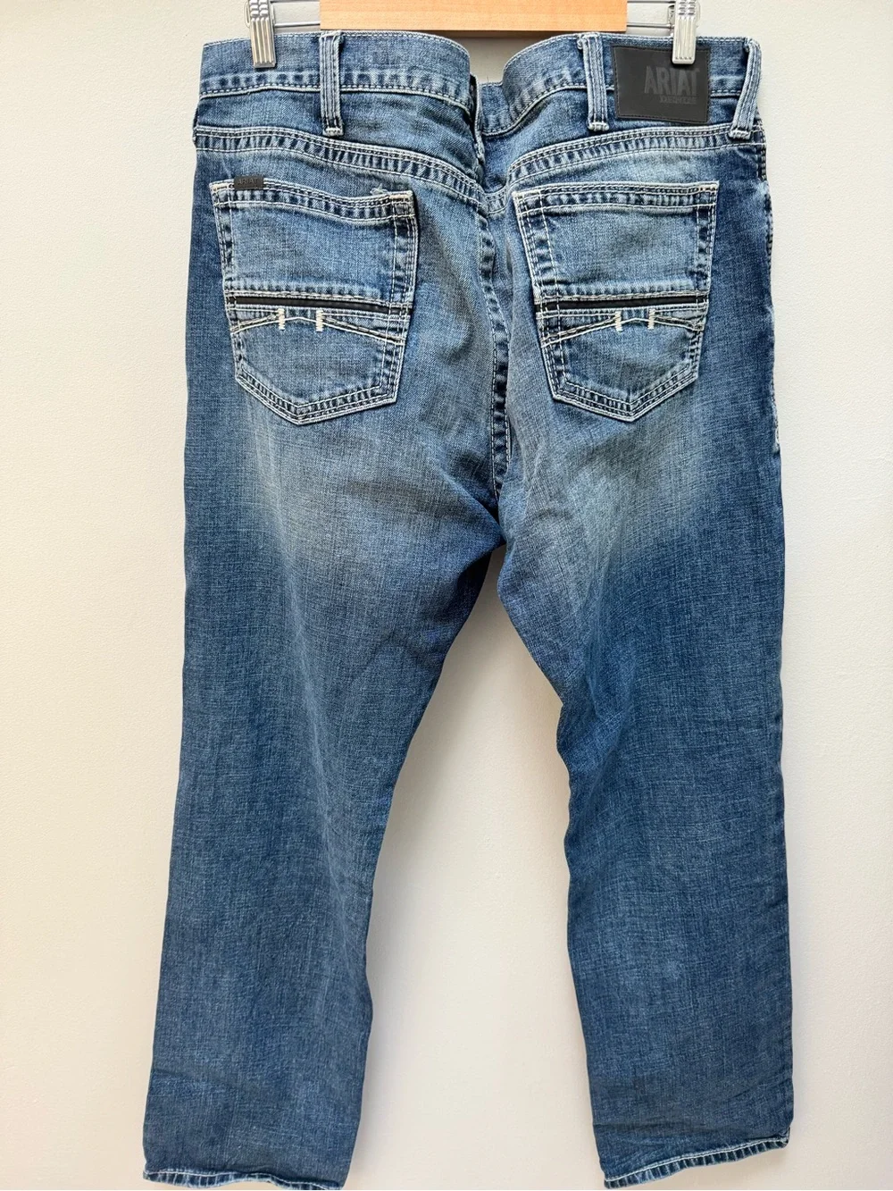 NWT! Ariat M7 Mens Slim Fit Straight Leg Jeans 38x34 Work Stretch Medium Wash - Picture 5 of 5